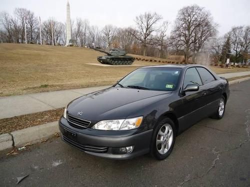 2001 lexus es300 base sedan 4-door 3.0l