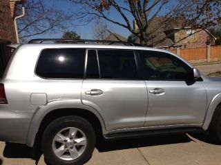 2011 toyota land cruiser