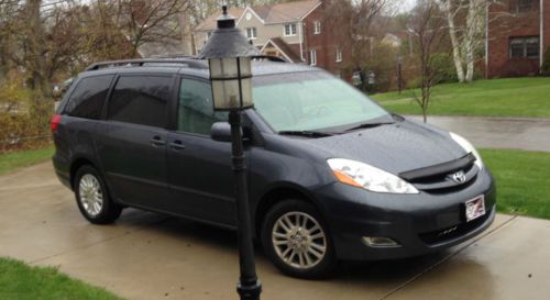 2009 toyota sienna xle mini passenger van 5-door 3.5l