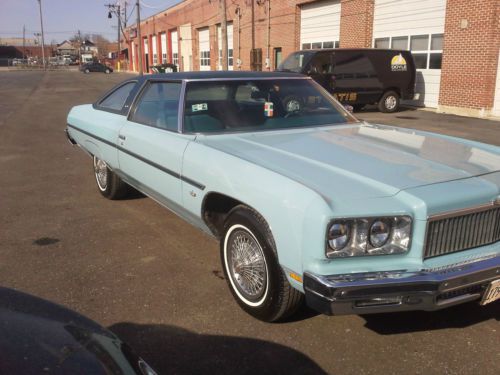1975 caprice classic 2 door coupe, image 2