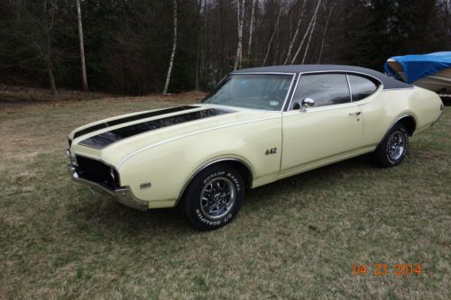 1969 oldsmobile 442, 2 door holiday coupe, canada built, matching numbers