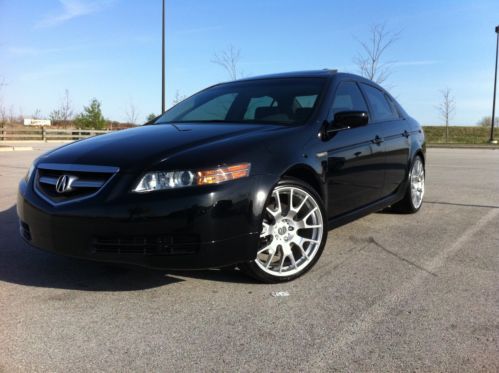 2005 acura tl base sedan 4-door 3.2l 6-spd manual black on black