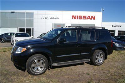 2011 pathfinder silver edition 4x4, leather, black / black, bose, tow, 18k miles