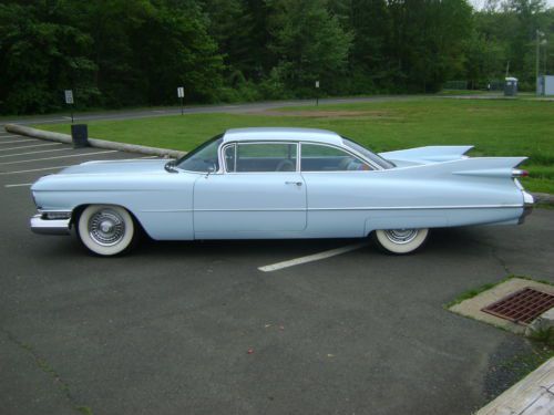 1959 cadillac coupe deville