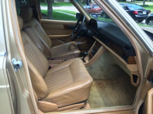 1984 Mercedes Benz 500SEL EURO MODEL!!! Needs a loving home and TLC., image 11