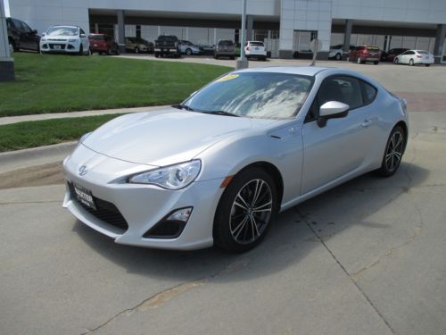 2013 scion fr-s 2dr coupe 10 series silver automatic alloy wheels