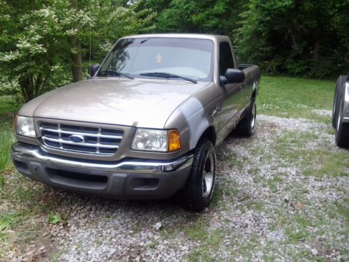 2003 ford ranger xlt standard cab pickup 2-door 2.3l