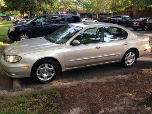 2000 infiniti i30 base sedan 4-door 3.0l