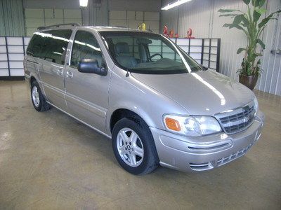 2004 chevy venture dvd leather ***low reserve*** power doors