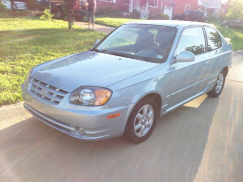 2005 hyundai accent gt hatchback 3-door 1.6l