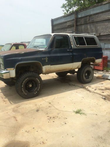 1982 k5 blazer 6.2l diesel 4x4 6inch lift with many many many extra parts