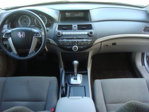2010 Honda Accord EX Sedan 4-Door 2.4L, US $17,000.00, image 13