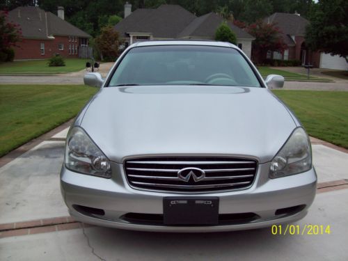 2004 infiniti q45 premium edition 4-door 4.5l