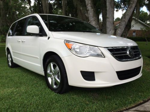 2011 volkswagen routan sel mini passenger van 4-door 3.6l