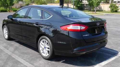 2014 Ford Fusion 2.5L SE with low miles, NO RESERVE!!, image 8