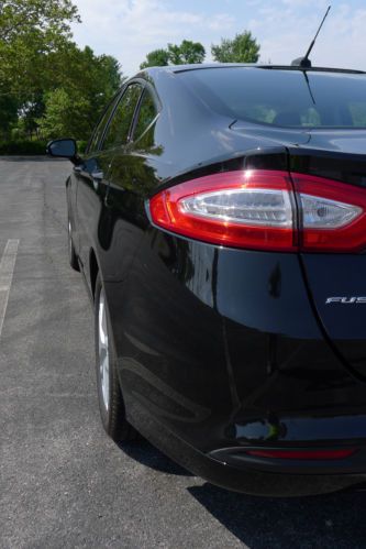 2014 Ford Fusion 2.5L SE with low miles, NO RESERVE!!, image 11