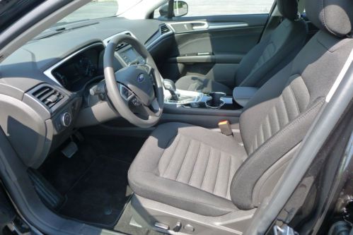 2014 Ford Fusion 2.5L SE with low miles, NO RESERVE!!, image 13