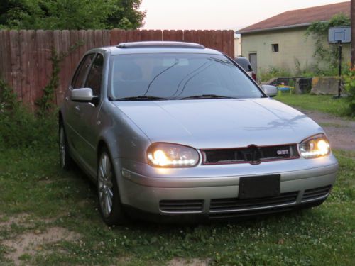 2001 Volkswagen Golf GLS Hatchback 4-Door 1.8L, image 9