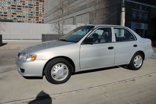 2001 toyota corolla ce sedan 4-door 1.8l low miles (77k)