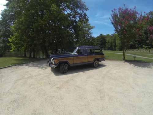 Restored 1988 jeep grand wagoneer