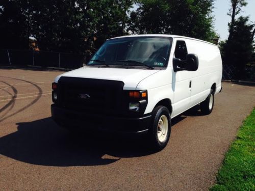 2011 ford e-250  super duty  e-series cargo van, extended. only  66500mi. white,