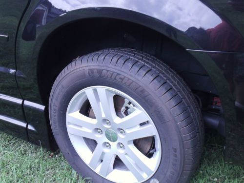BRAUNABILITY HANDICAP CONTROL 2012 DODGE CARAVAN CREW 357 MILES WRECKED SALVAGE, US $14,500.00, image 24