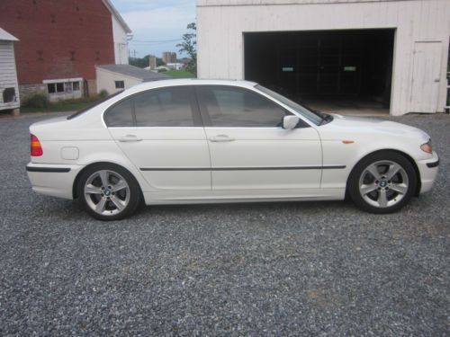 2005 bmw 330i base sedan 4-door 3.0l