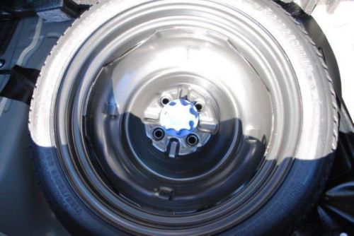 2013 Toyota Prius c One, US $18,544.00, image 3