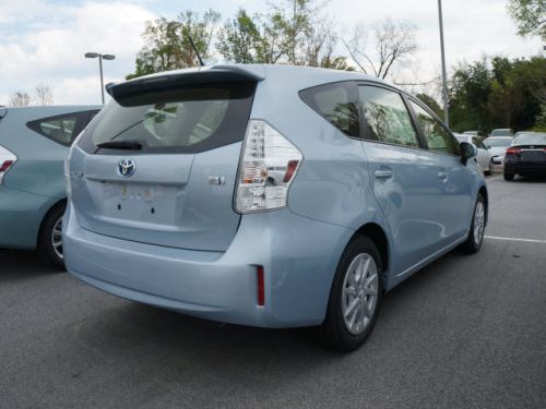 2014 toyota prius v three