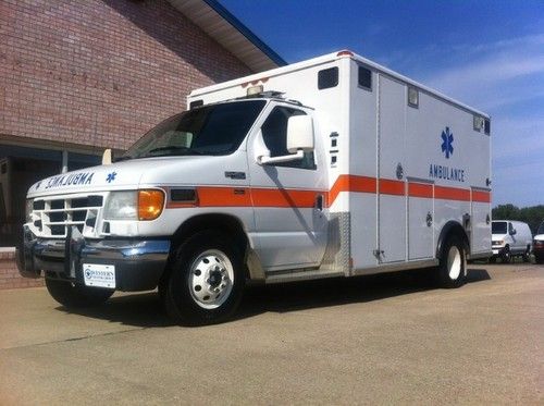 Delivery available - 2005 ford e450 ambulance 86k miles