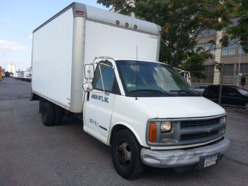 2000 chevrolet 3500 cutaway cube box delivery van 14&#039;