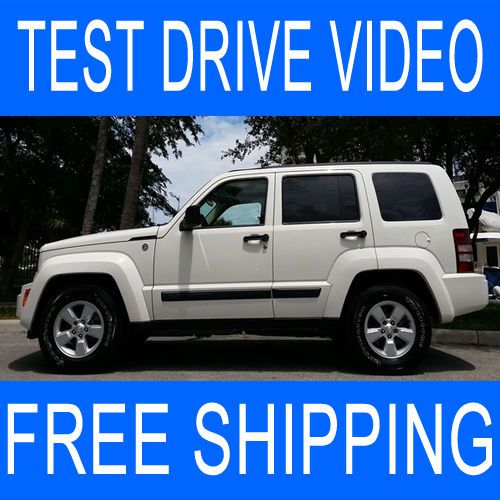 Liberty sport 4x4 sky slider sunroof traction control automatic transmission