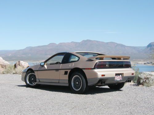 1987 pontiac fiero gt 30k miles!!! t-tops