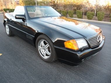 No reserve, very nice 91 mercedes-benz sl500, convertible, over100k new in 1991.