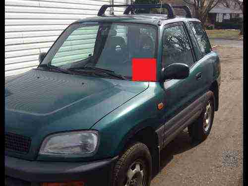1997 Toyota RAV4 Base Sport Utility 2-Door 2.0L, image 5