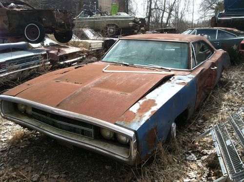 1970 dodge charger 383 2bbl 727 auto 8 3/4 farm fresh project parts no reserve