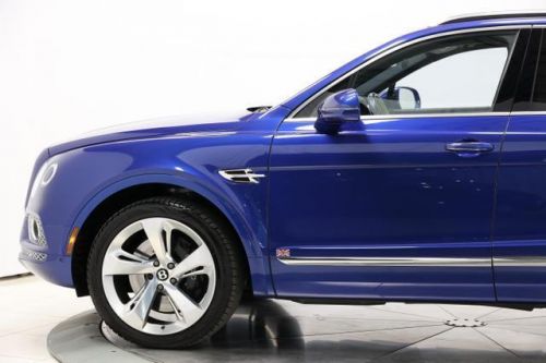 2018 Bentley Bentayga W12 Signature Sedan 4D, US $80,985.00, image 2