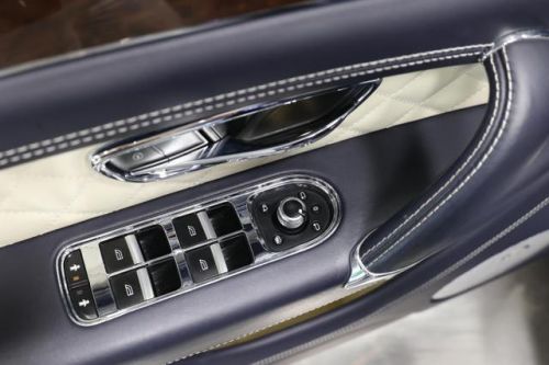 2018 Bentley Bentayga W12 Signature Sedan 4D, US $80,985.00, image 5