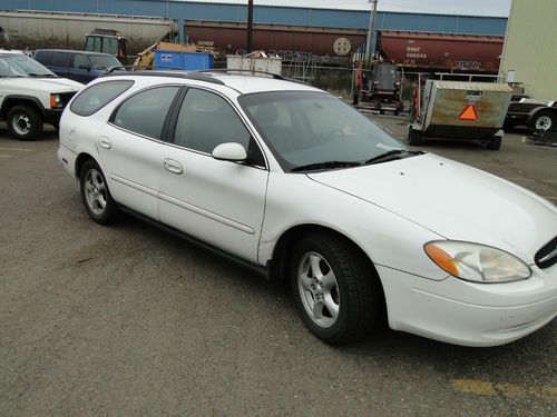 2003 ford taurus wagon se