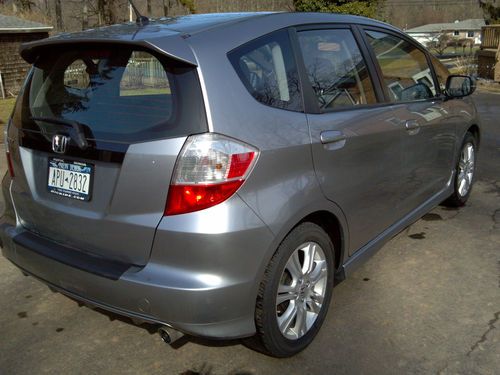 2009 honda fit sport hatchback 4-door 1.5l