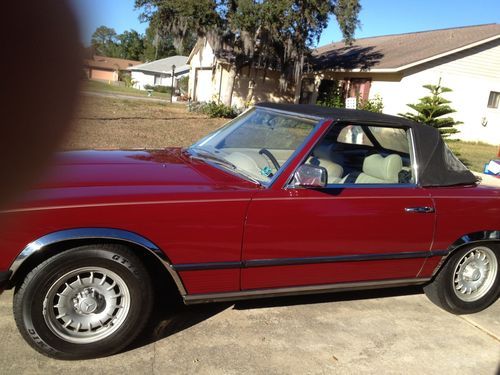 1978 mercedes 450 sl convertible roadster / jump seat. euro lights, maroon.