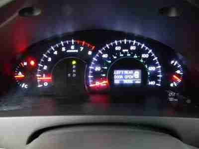 2.5L CD 4 wheel disc brakes ABS brakes AM/FM radio Air conditioning Knee airbag, image 14