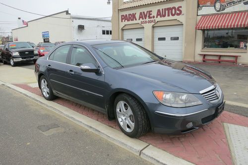 2005 acura rl base sedan 4-door 3.5l