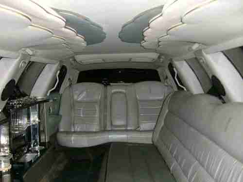 1999 Lincoln Town Tuxedo Limousine 4-Door 4.6L, image 19