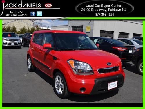 2011 kia soul  call 201-376-8510 low reserve