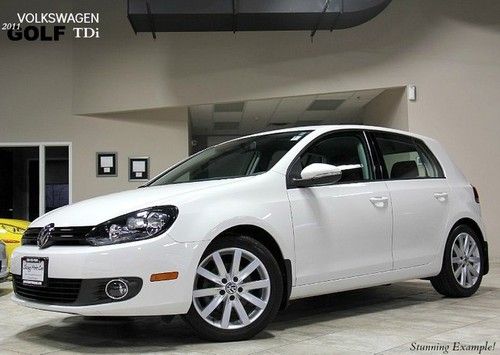 2011 volkswagen golf tdi 4-door only 28k miles! heated seats 6 speed manual wow$