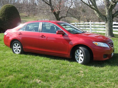 2010 toyota camry ***excellent condition*** 2.5l i4