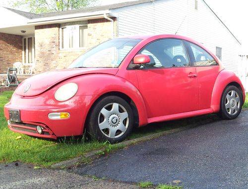 1998 volkswagen beetle base hatchback 2-door 2.0l