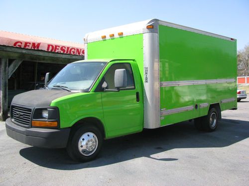 2007 gmc 16' savana 3500 cube van truck ~ nice ~ must see !