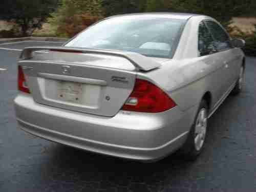 2002 Honda Civic EX Coupe 2-Door 1.7L, 5-speed, runs great, image 3